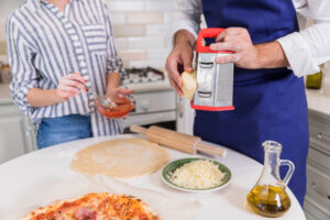 Como escolher o melhor fornecedor de utensílios para pizzaria na zona oeste para transformar seu negócio